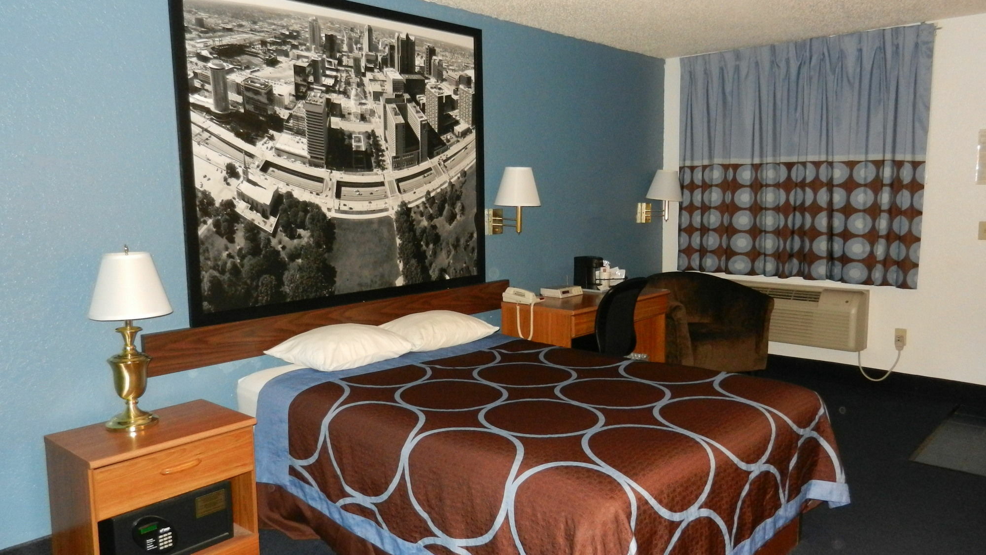 Super 8 By Wyndham Potosi Hotel Eksteriør billede