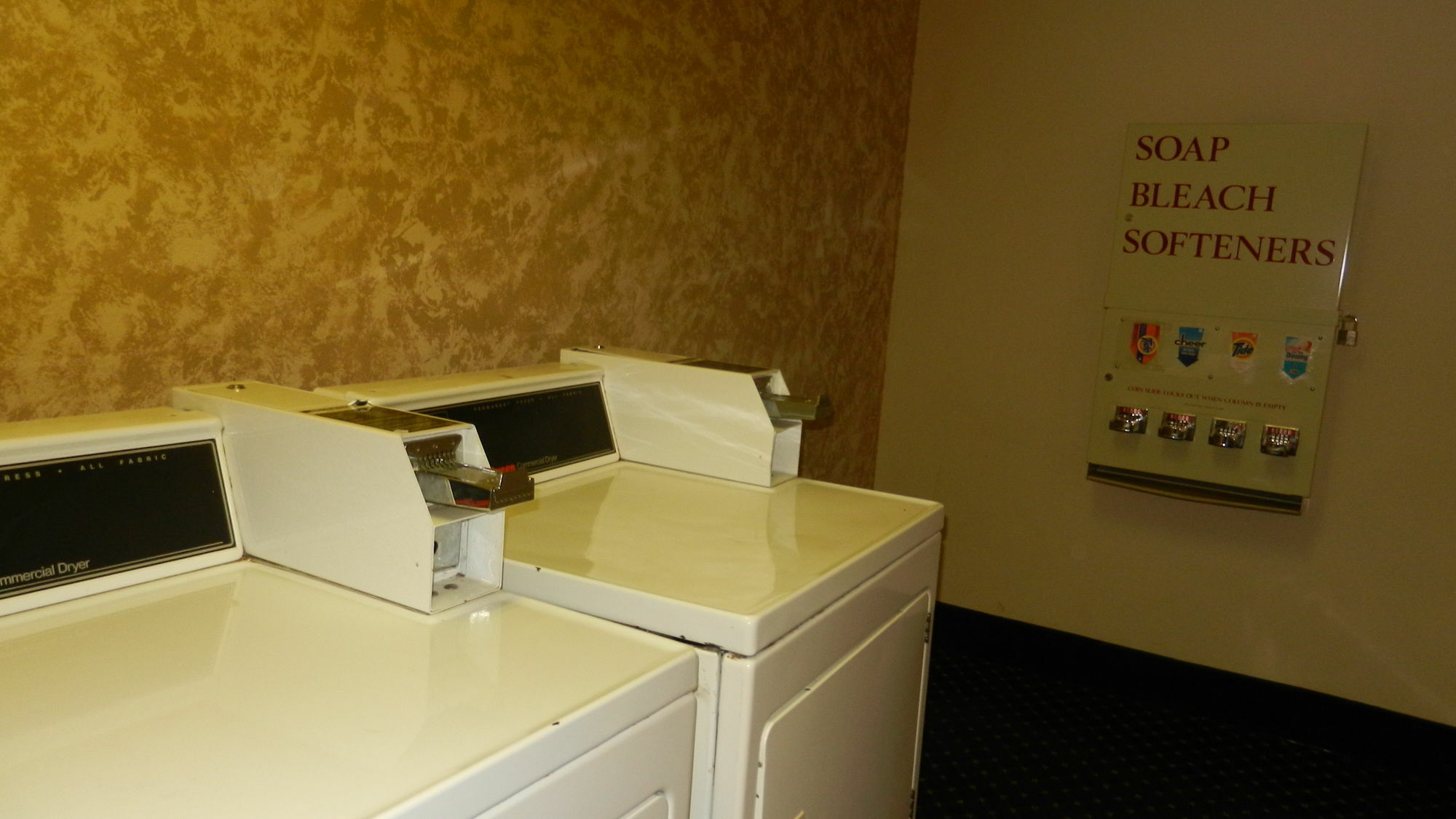 Super 8 By Wyndham Potosi Hotel Eksteriør billede